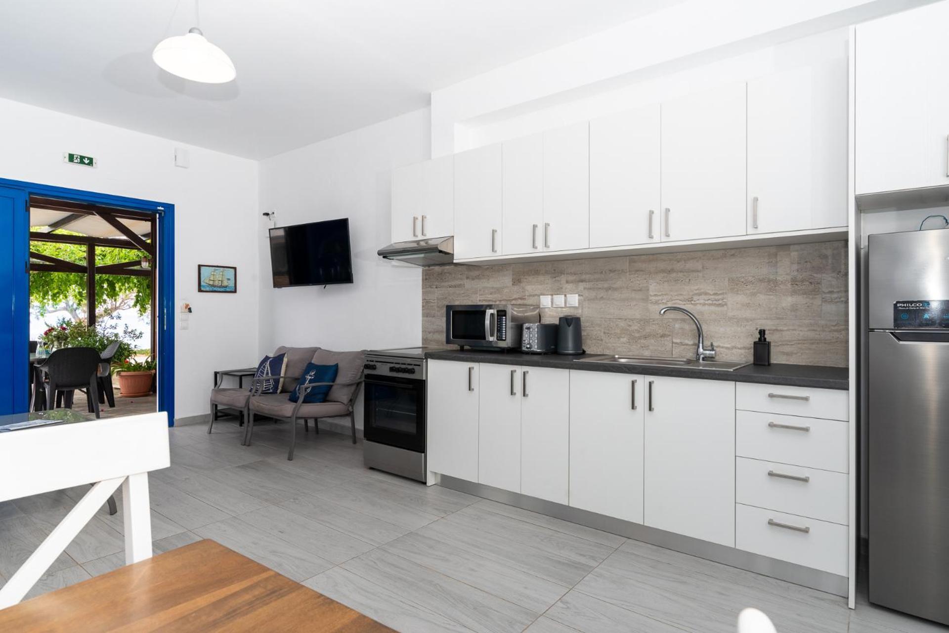 Stratos By Mroom Apartments Makrýgialos Esterno foto