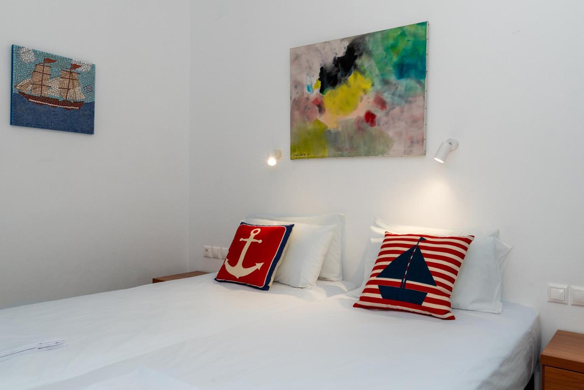 Stratos By Mroom Apartments Makrýgialos Esterno foto